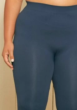 Nikibiki Seamless X Asoph Plus Size Ankle Length Leggings -Asoph Sales Shop 2008130 117 2