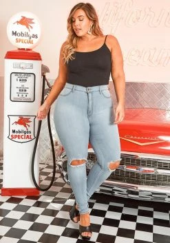 Vibrant Plus Size Classic Light Blue Washed Knee Rip Denim Jeans