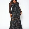 Asoph Plus Size Elegant Patterned Lace Mermaid Hem Gown