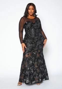 Asoph Plus Size Elegant Patterned Lace Mermaid Hem Gown