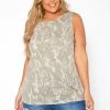 Asoph Plus Size Camo Print Open Back Tank Top