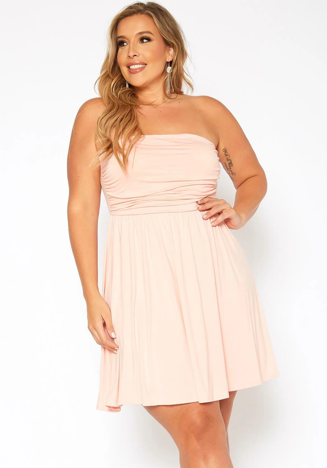 Asoph Plus Size Basic Tube Fit & Flare Mini Dress 2 Asoph Plus Size Basic Tube Fit & Flare Mini Dress - Image 2