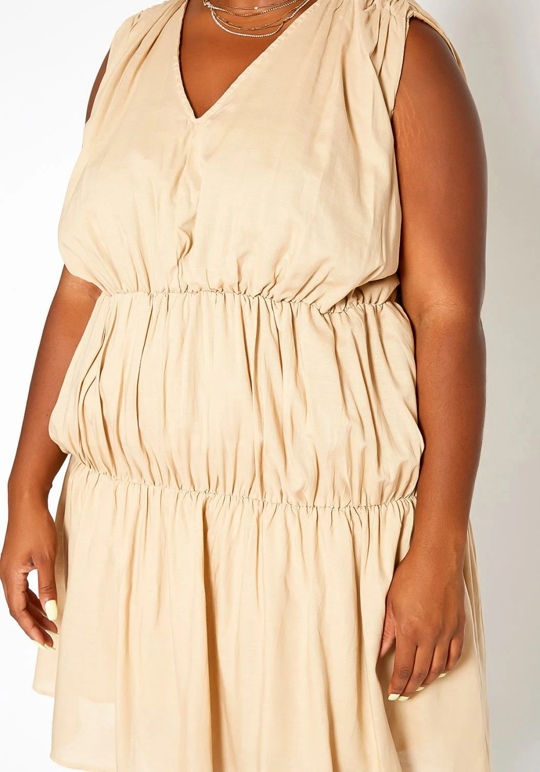 Asoph Plus Size Tiered Puffy Flare Mini Dress 5 Asoph Plus Size Tiered Puffy Flare Mini Dress - Image 5