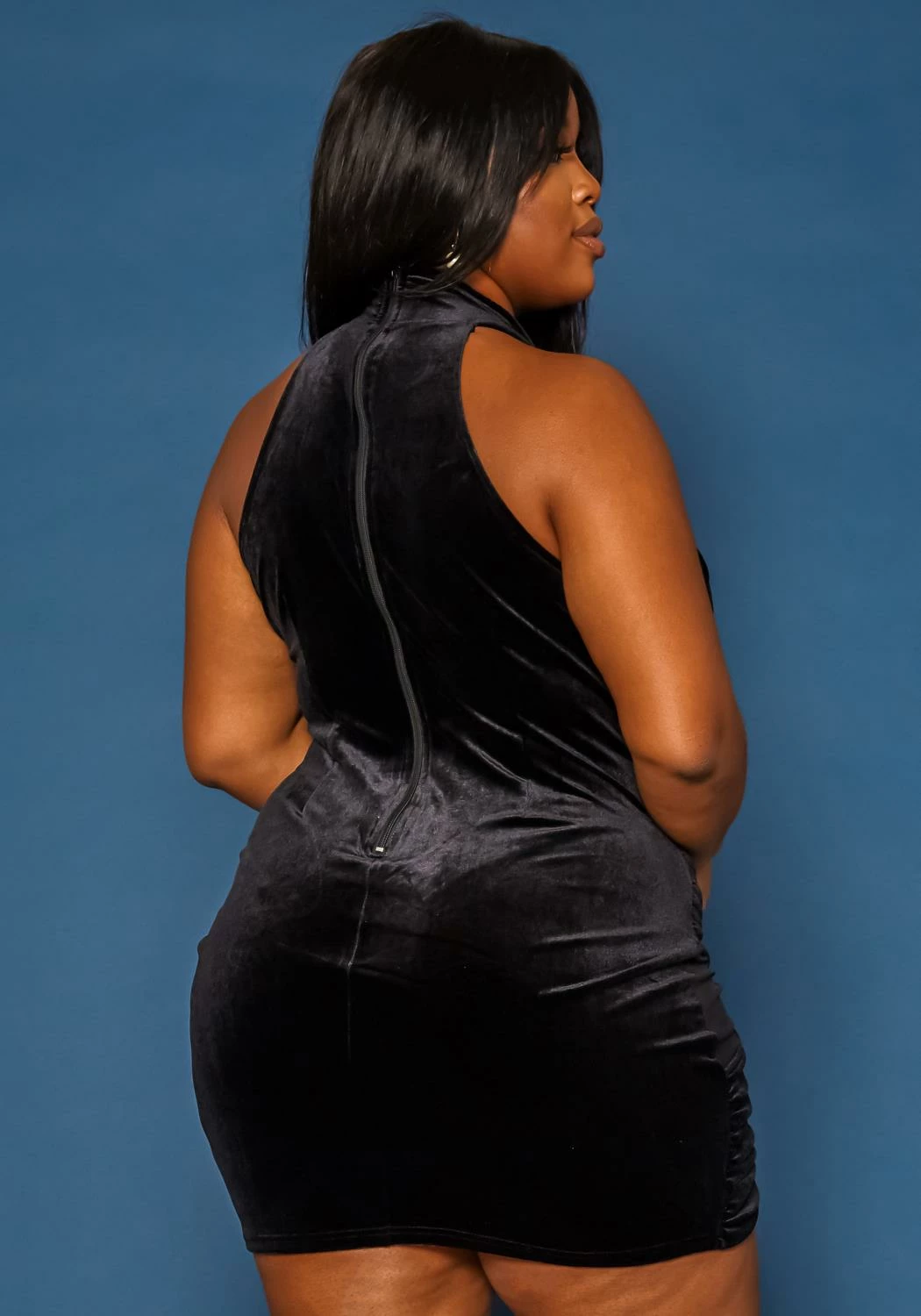 Plus Size Velvet Mesh Contrast Bodycon Mini Dress 4 Plus Size Velvet Mesh Contrast Bodycon Mini Dress - Image 4