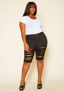 Plus Size Distressed Denim Bermuda Shorts -Asoph Sales Shop 2020497 001 4