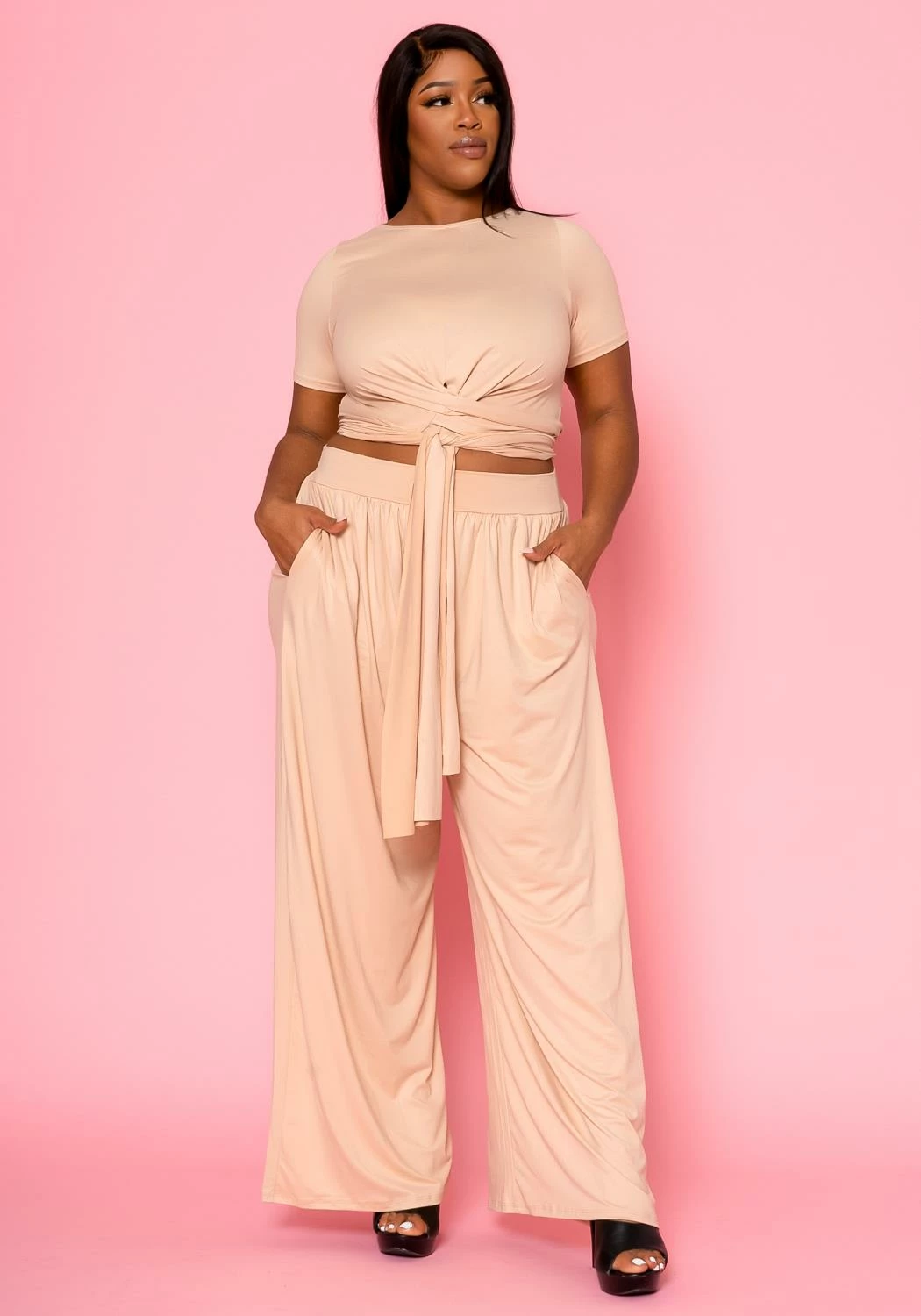 Plus Size Tie Front Crop Top & Wide Flare Pants Set 2 Plus Size Tie Front Crop Top & Wide Flare Pants Set - Image 2