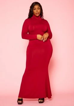 Plus Size Mermaid Flare Maxi Dress