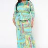 Plus Size Brocade Print Collar Top & Flare Pants Set