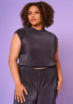 Plus Size Pleated Crewneck Blouse -Asoph Sales Shop 2022637 001 2
