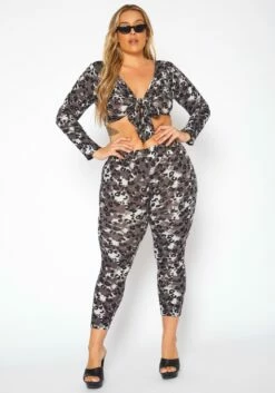 [Special Price] Plus Size Leopard Print Tie Front Crop Top & Leggings Set