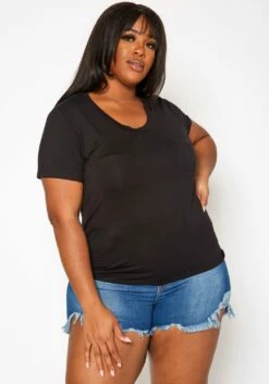 Plus Size Pocket Hem Casual T Shirt